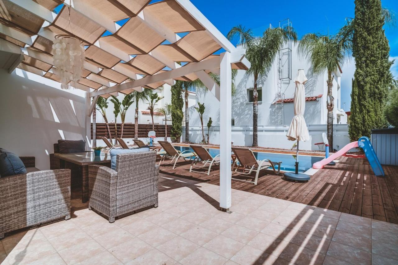 Amphitrite Villa Paralimni Luaran gambar