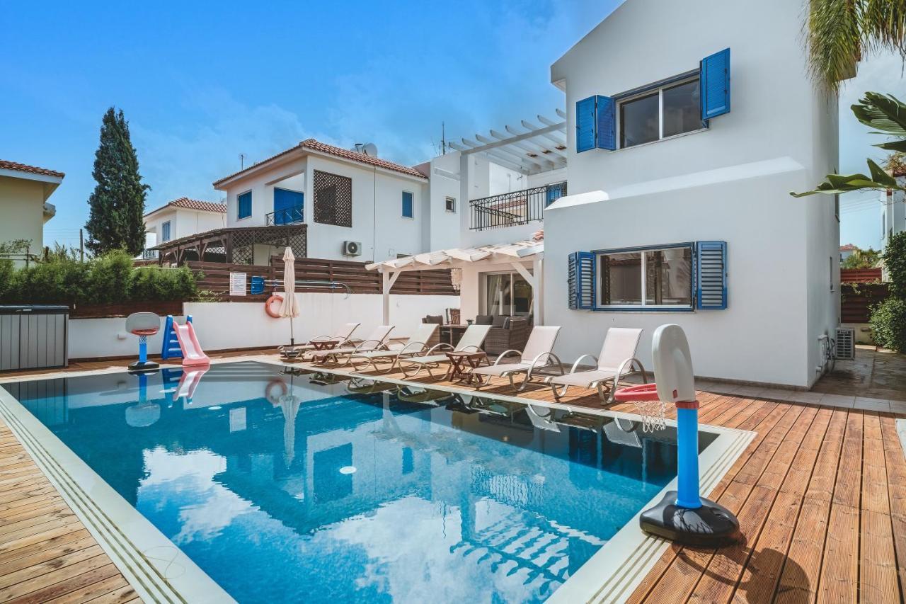 Amphitrite Villa Paralimni Luaran gambar